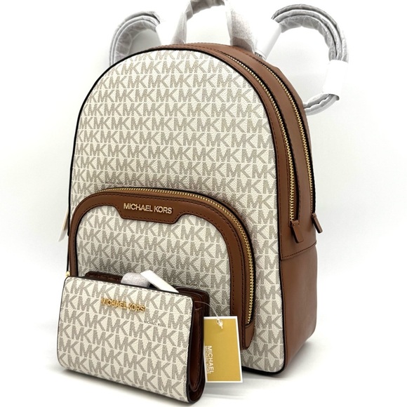 Michael Kors Medium Jaycee Zip Pocket Backpack & Bifold Zip Chain Wallet Vanilla - Picture 1 of 15